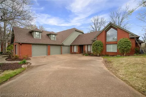 2105 Wyndermere Way, Fort Smith, AR 72903 photo 4