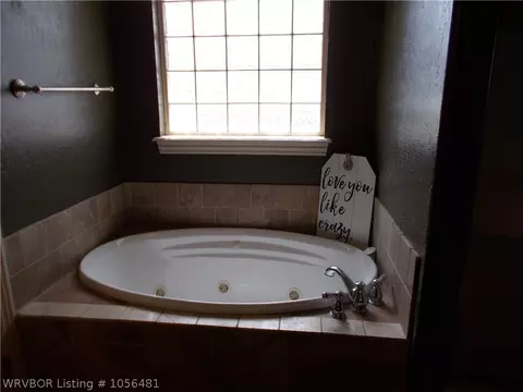 517 Black Creek Ln, Hackett, AR 72937 photo 25