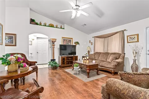 401 Apple Valley Dr, Fort Smith, AR 72908 photo 2