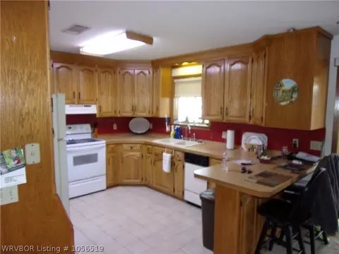 200 9th St, Ozark, AR 72949 photo 7