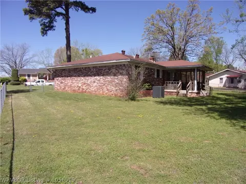 200 9th St, Ozark, AR 72949 photo 3
