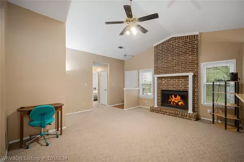 3221 S 68th Cir, Fort Smith, AR 72903 photo 9