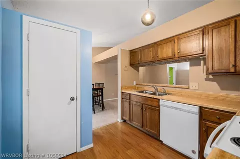 3221 S 68th Cir, Fort Smith, AR 72903 photo 12