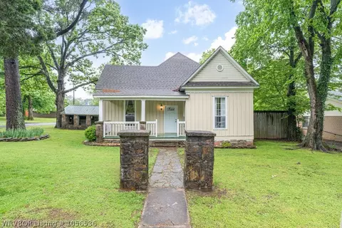3020 S 41st St, Fort Smith, AR 72903 photo 1