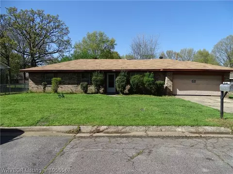 7111 S R St, Fort Smith, AR 72903 photo 1