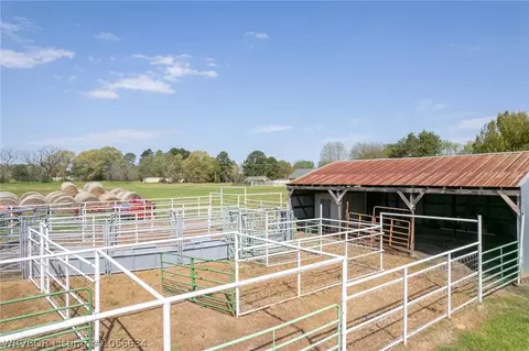 303 E Mckenzie Ave, Pocola, OK 74902 photo 33