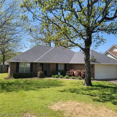 9708 Bridgeford Rd, Fort Smith, AR 72908 photo 1