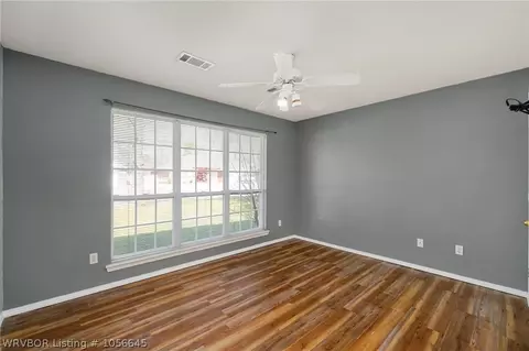 904 Village Dr, Lavaca, AR 72941 photo 11