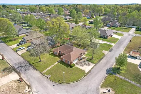 904 Village Dr, Lavaca, AR 72941 photo 20