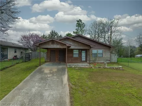 510 Wright St, Hackett, AR 72937 photo 3