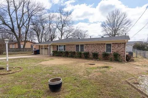 700 Williams St, Fort Smith, AR 72908 photo 3