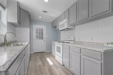 26 Easley Loop, Greenwood, AR 72936 photo 8