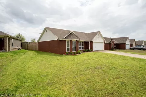 608 Apple Valley Dr, Fort Smith, AR 72908 photo 3
