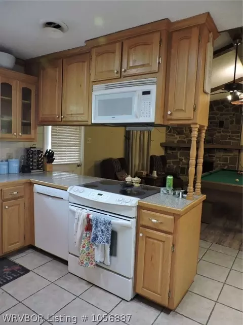 600 Cedarwood Ln, Bonanza, AR 72916 photo 6