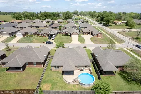 1805 Fairbanks Dr, Barling, AR 72923 photo 32