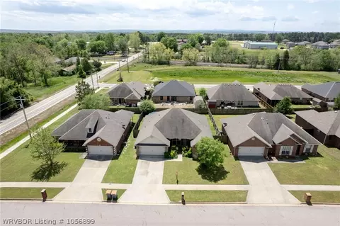 1805 Fairbanks Dr, Barling, AR 72923 photo 31