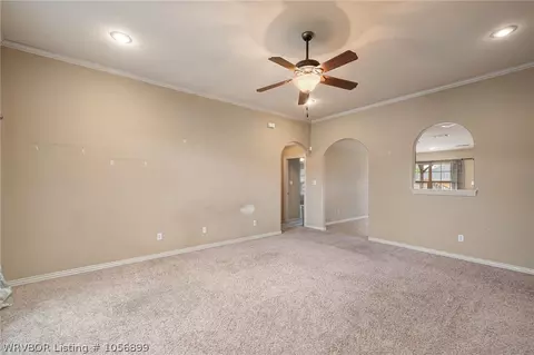 1805 Fairbanks Dr, Barling, AR 72923 photo 4