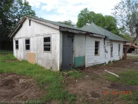 615 4th St, Ozark, AR 72949 photo 5