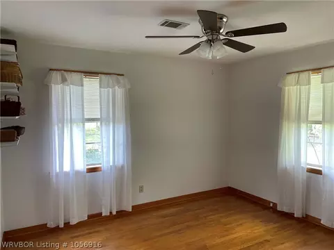 110 Zeiler St, Paris, AR 72855 photo 16