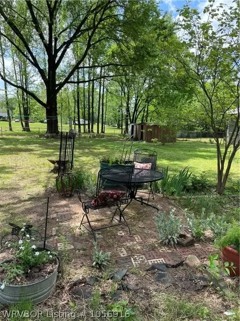 110 Zeiler St, Paris, AR 72855 photo 6