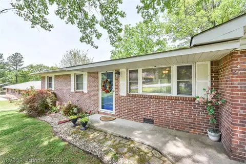 2811 Independence St, Fort Smith, AR 72901 photo 3