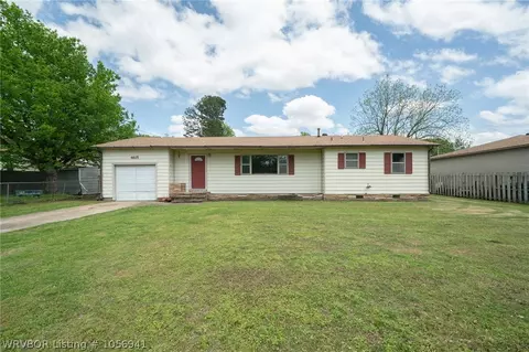 4615 30th St, Fort Smith, AR 72901 photo 1