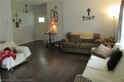 309 Academy St, Paris, AR 72855 photo 4