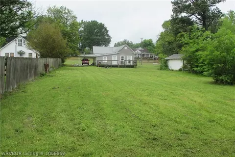 309 Academy St, Paris, AR 72855 photo 20
