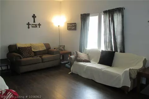 309 Academy St, Paris, AR 72855 photo 3