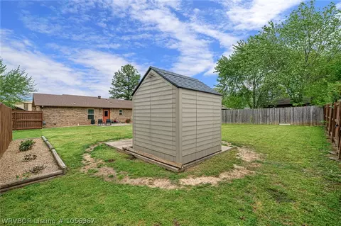 2900 Grinnell Ave, Fort Smith, AR 72908 photo 3