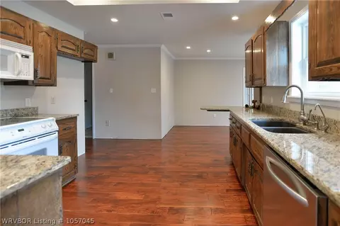 2409 Ramsgate Way, Fort Smith, AR 72908 photo 8