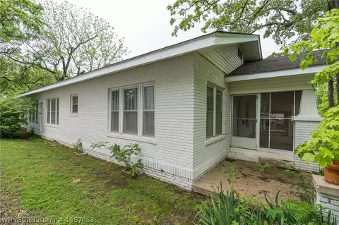 1004 S 23rd St, Fort Smith, AR 72901 photo 2