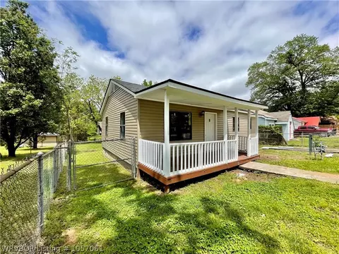 2705 Spradling Ave, Fort Smith, AR 72904 photo 2