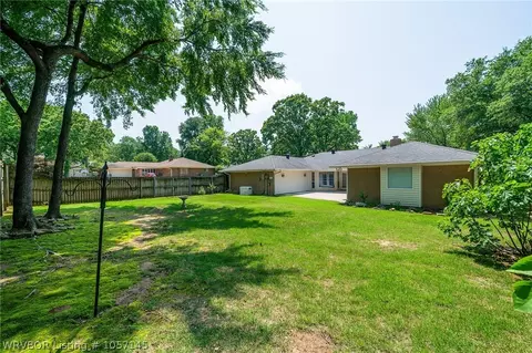 2101 Warwick Pl, Fort Smith, AR 72903 photo 24