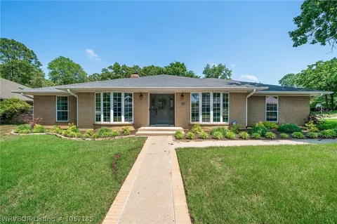 2101 Warwick Pl, Fort Smith, AR 72903 photo 1