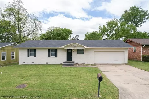 2315 56th Ln, Fort Smith, AR 72904 photo 1