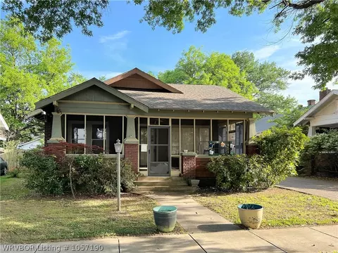 2004 S L St, Fort Smith, AR 72901 photo 1