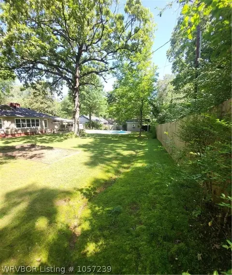 1422 N 56th Ter, Fort Smith, AR 72904 photo 5