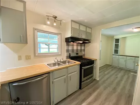 507 Smith St, Pocola, OK 74902 photo 7