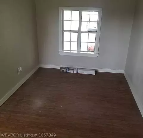302 Woodson Ave, Bonanza, AR 72916 photo 10