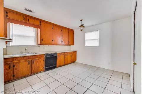 3917 Macarthur Dr, Fort Smith, AR 72904 photo 7