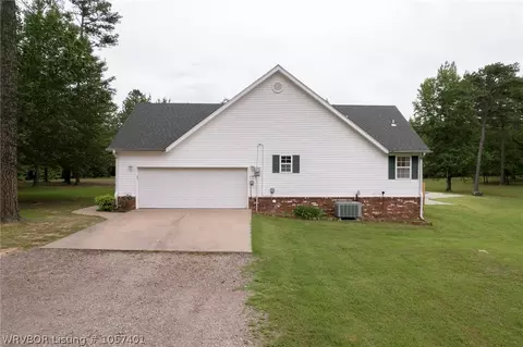 8019 Lancaster Rd, Alma, AR 72921 photo 2