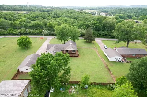 1902 9th Ter, Barling, AR 72923 photo 44