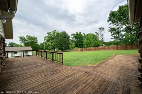1902 9th Ter, Barling, AR 72923 photo 8