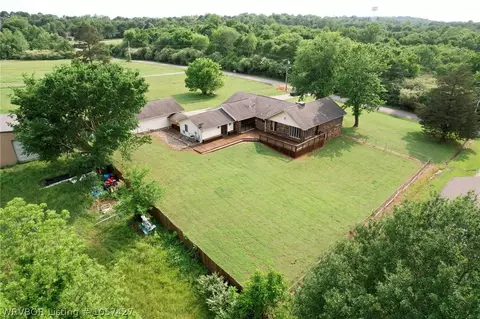 1902 9th Ter, Barling, AR 72923 photo 50