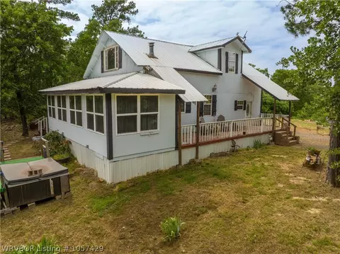 9810 Moccasin Ln, Hackett, AR 72937 photo 4