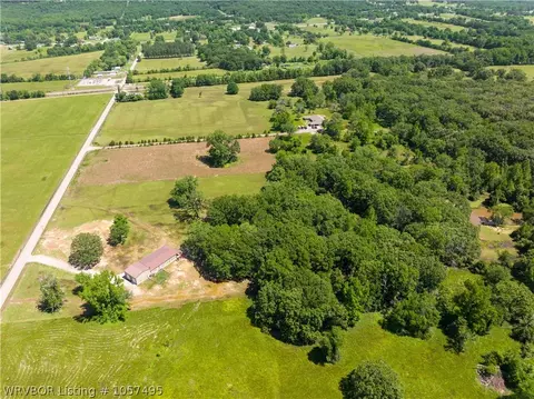 706 Orrick, Alma, AR 72921 photo 11