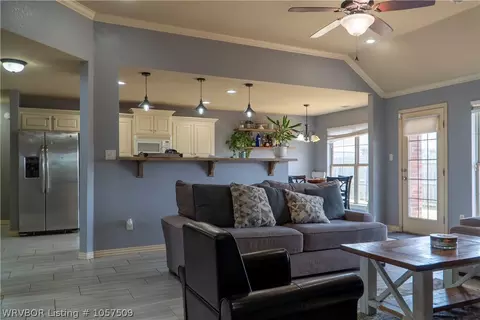 608 Windbrook Ct, Fort Smith, AR 72908 photo 3