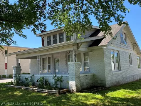2001 L St, Fort Smith, AR 72901 photo 2