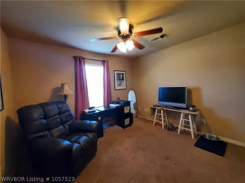 2005 Yukon Dr, Barling, AR 72923 photo 9